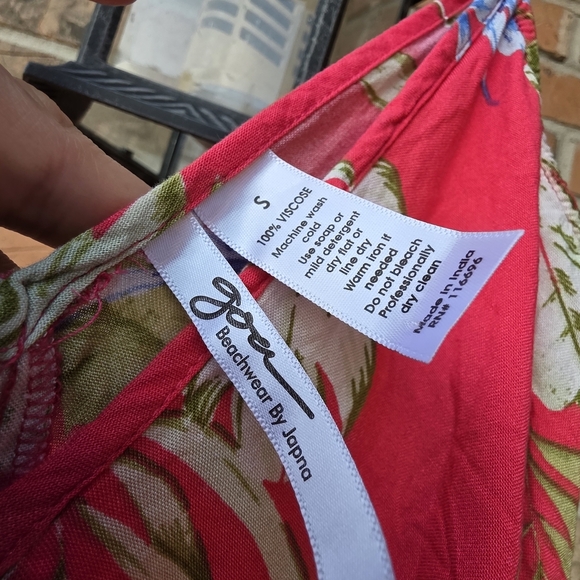 Floral Red Maxi Dress - Picture 6 of 6